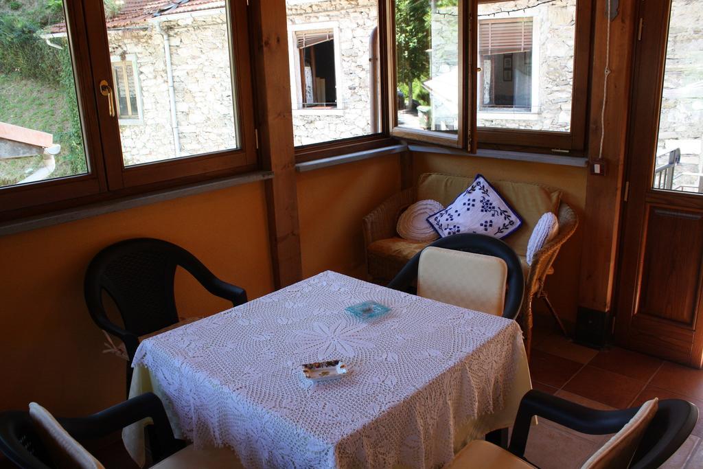 Home In Garfagnana Vagli di Sotto Экстерьер фото